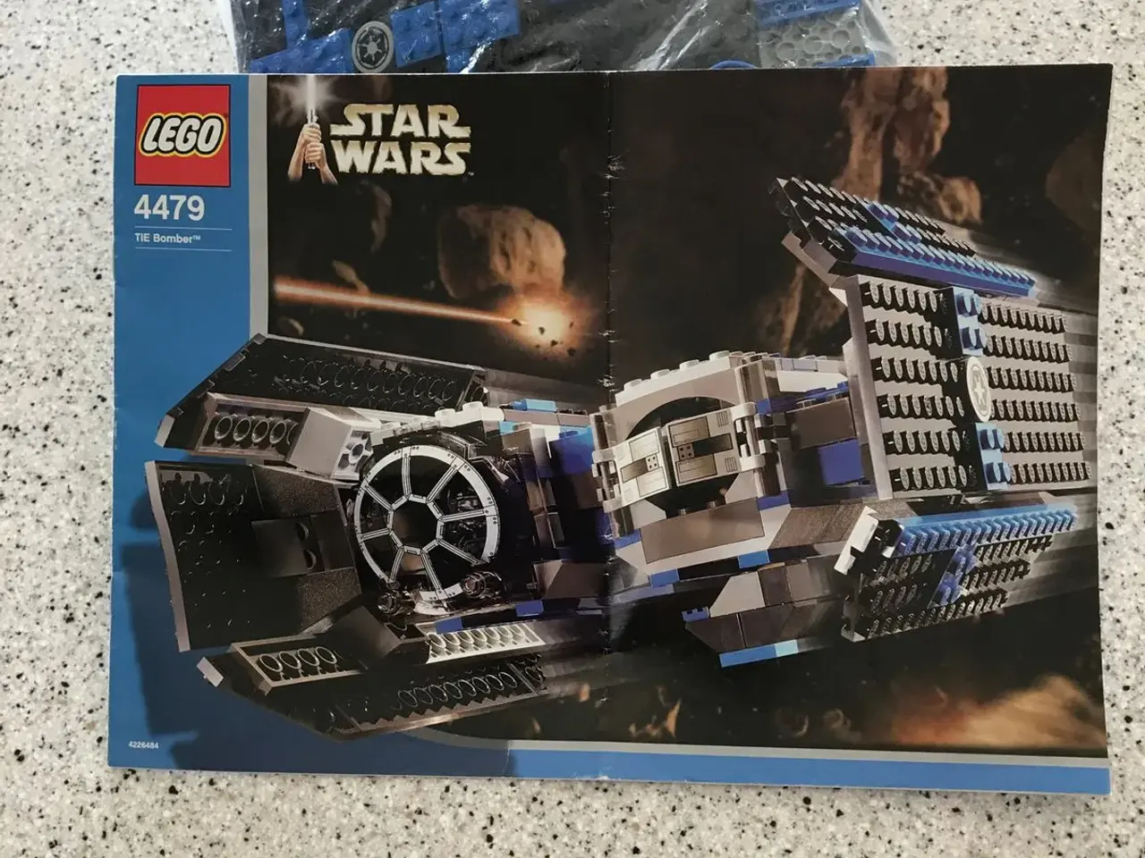 Billede 1 - TIE Bomber