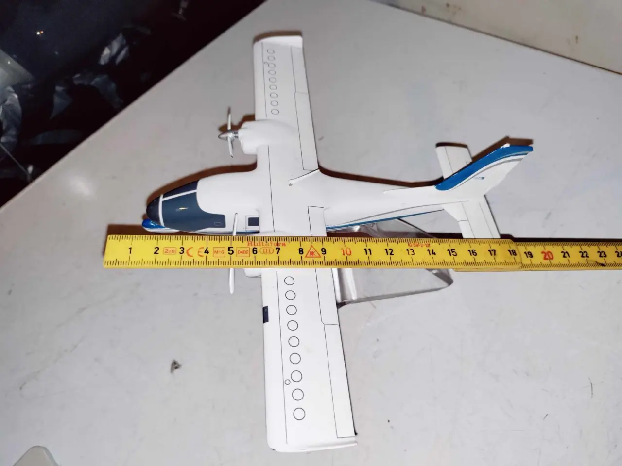 Billede 5 - super fed flyvemaskine model i jern