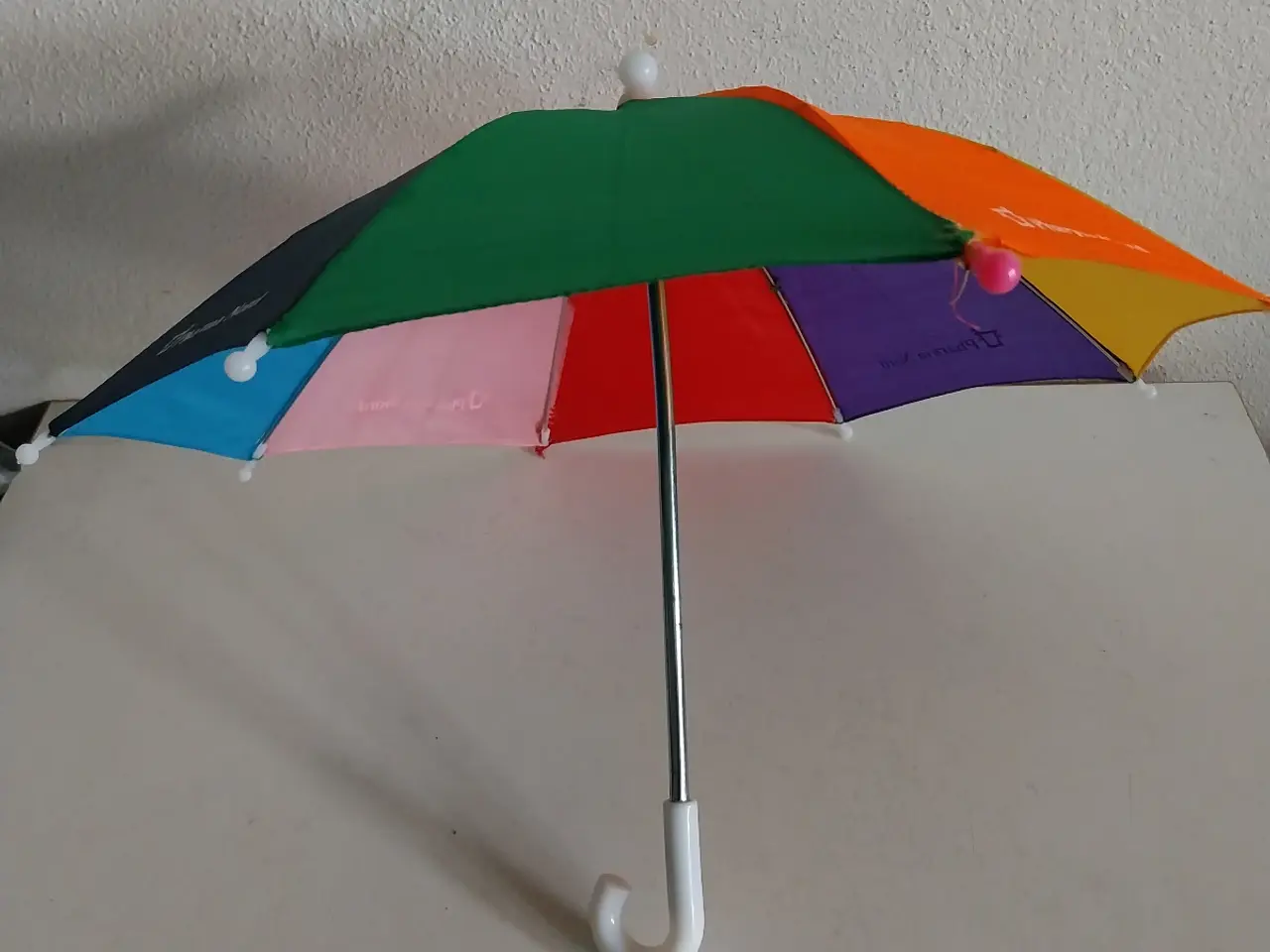 Billede 4 - Mini paraply regnbuefarvet