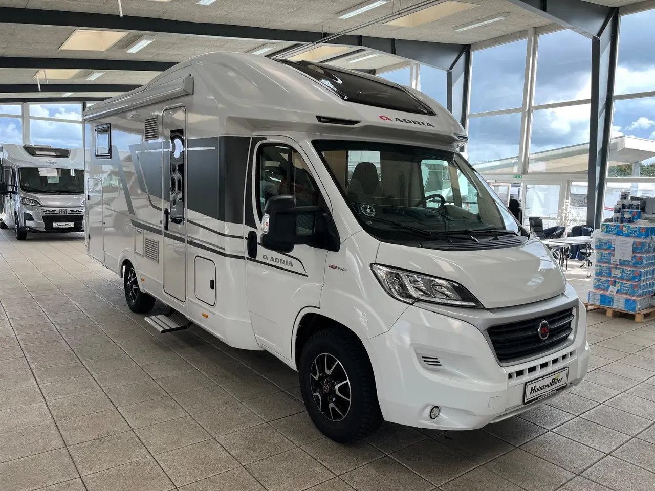 Billede 1 - Fiat Adria 2,3 Coral Plus 670 SLT aut.