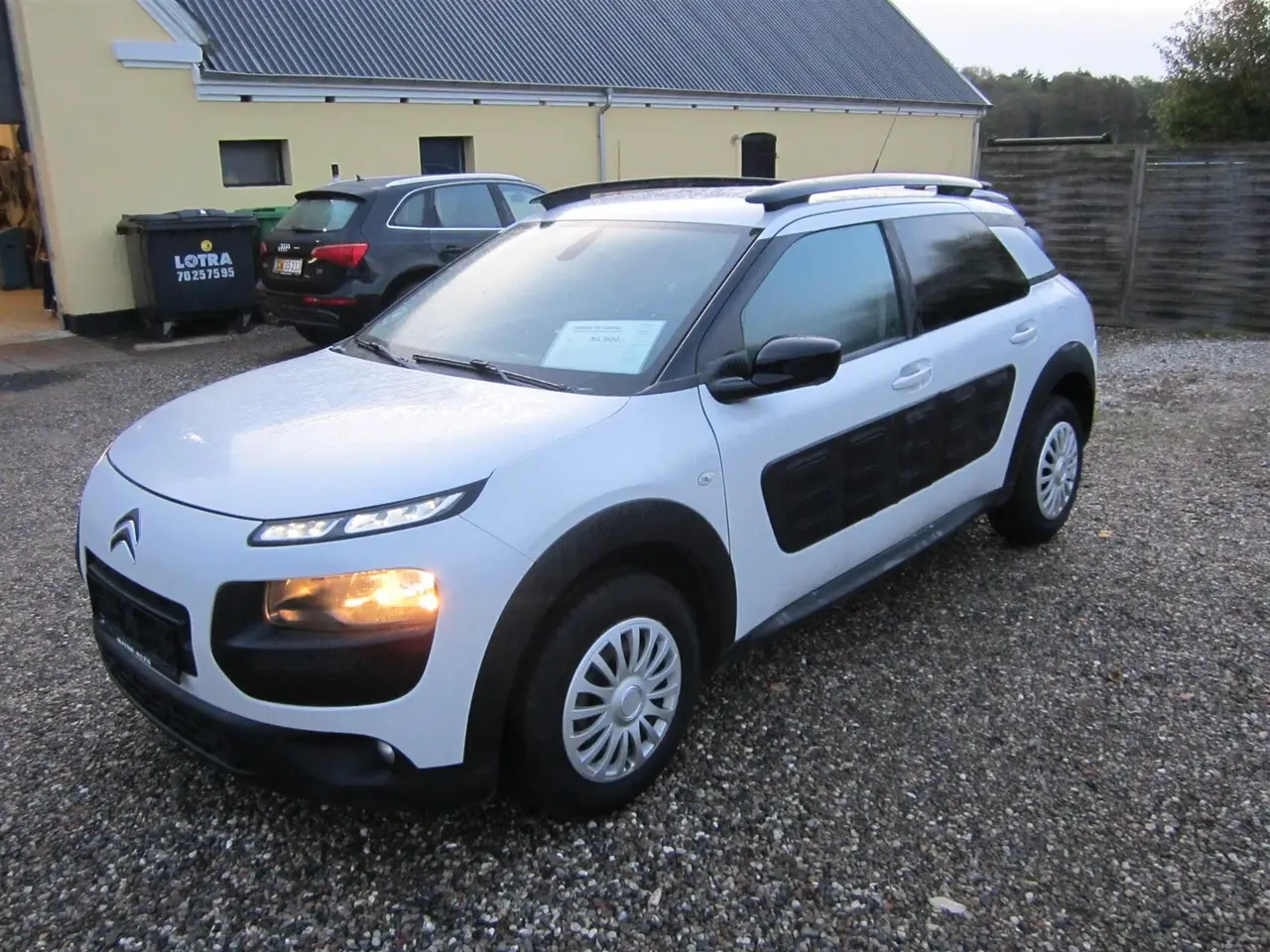 Billede 1 - Citroën C4 Cactus 1,6 Blue HDi Cool Comfort start/stop 100HK Van