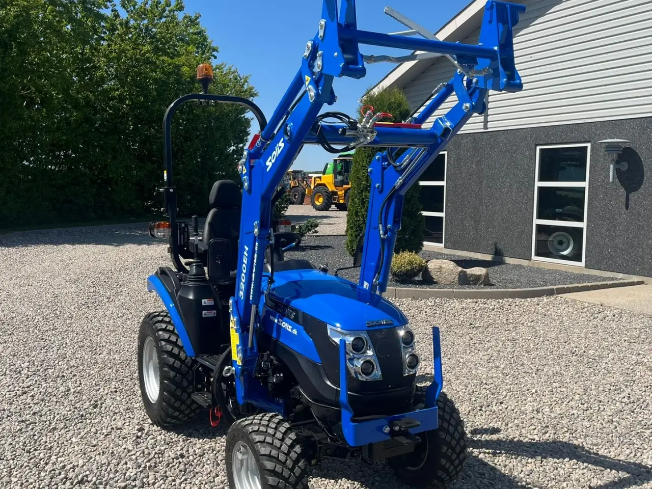 Billede 17 - Solis H26 HST Med Frontlæsser og GardenPro dæk