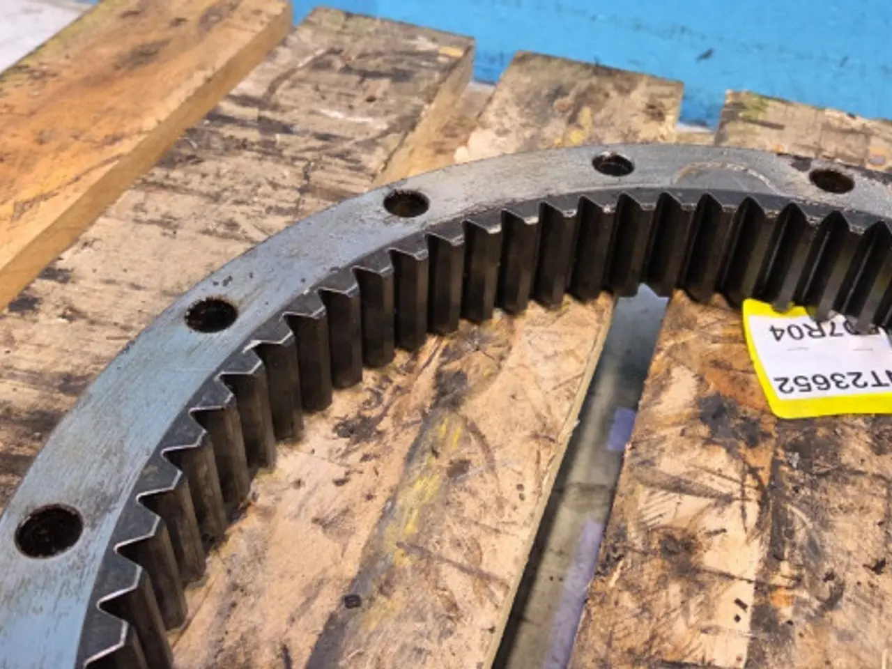 Billede 5 - New Holland T6030 Tandkrans 5191492
