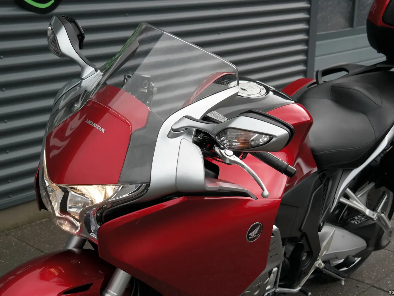 Billede 19 - Honda VFR 1200 F MC-SYD BYTTER GERNE
