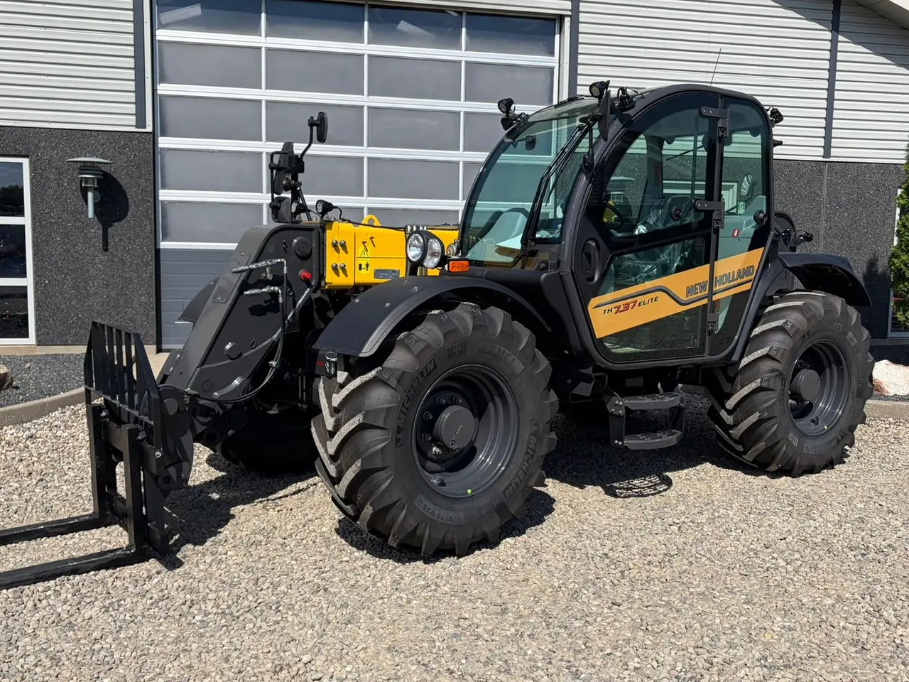 Billede 12 - New Holland TH7.37 Elite Den nye model med masser af udstyr og 6F-3R PowerShift transmission