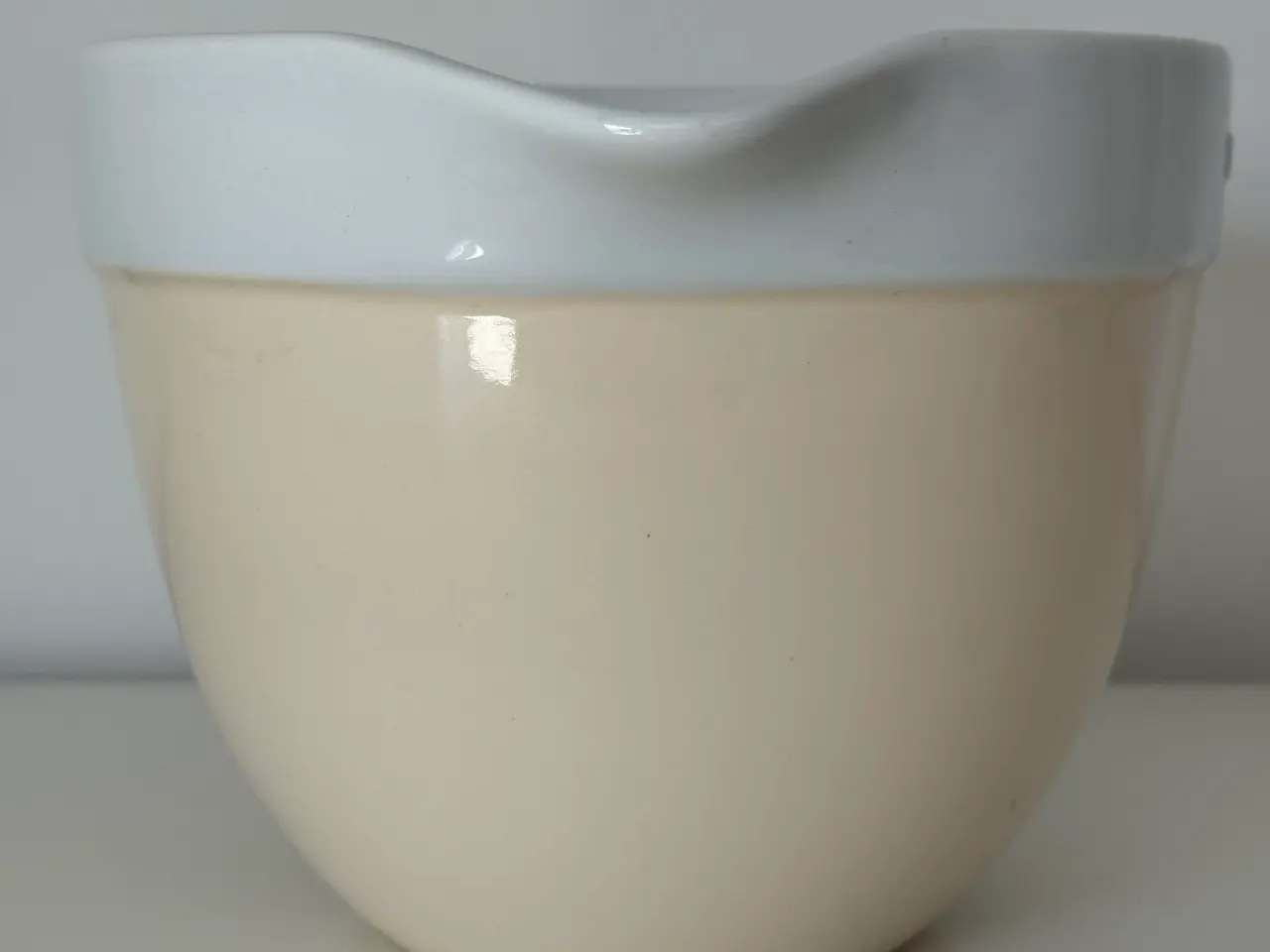Billede 3 - Cremefarvet Kitchenaid skål m. hank.