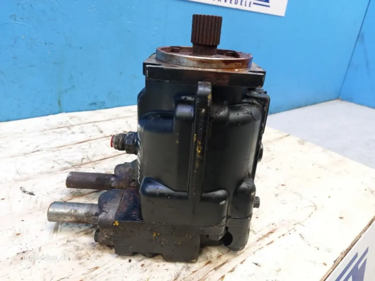 Billede 9 - New Holland FX38 Hydraulikmotor 89511750
