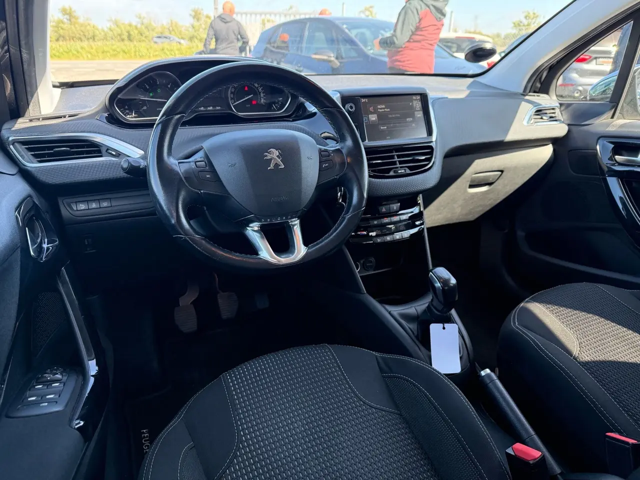Billede 7 - Peugeot 208 1,6 BlueHDi Allure 100HK 5d