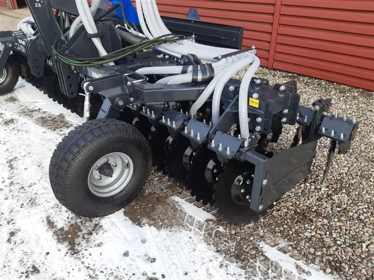 Billede 3 - - - - gylle nedfælder 5 meters