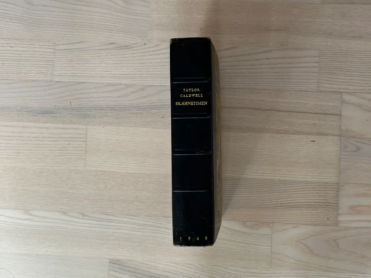 Billede 1 - Skæbnetimen - af Tayler Caldwall
