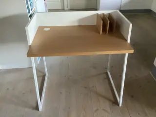 Skrivebord, velholdt