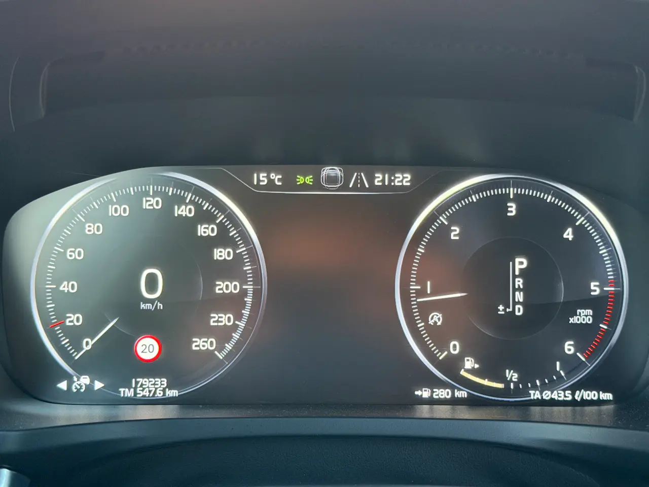 Billede 9 - Volvo V60 2,0 D4 200 R-Design Polestar aut.