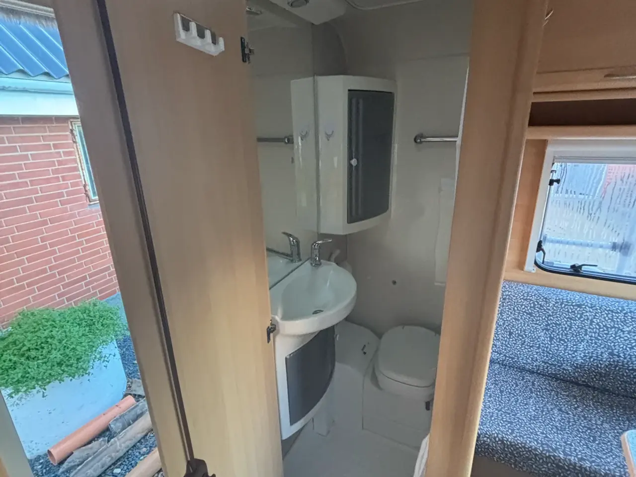 Billede 5 - Dethleffs Camper 420 - årgang 2001