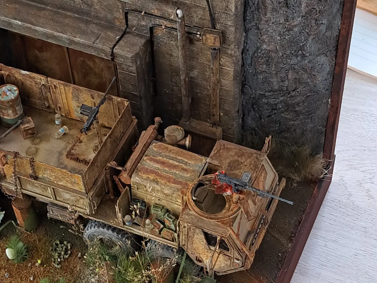 Billede 8 - Postapokalyptisk diorama – håndbygget unikamodel