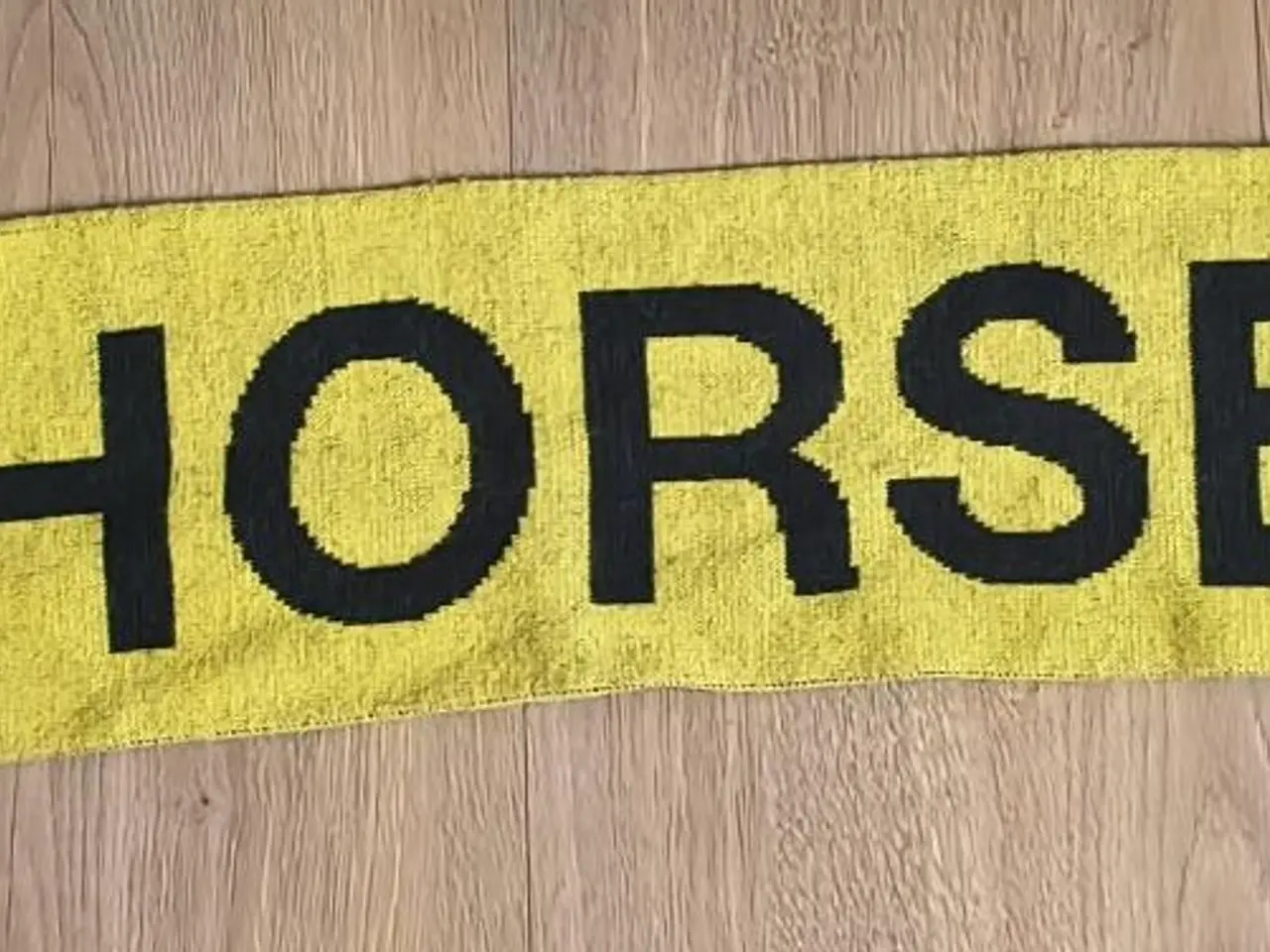 Billede 1 - AC HORSENS HALSTØRKLÆDE, VENDBART, FLOT STAND