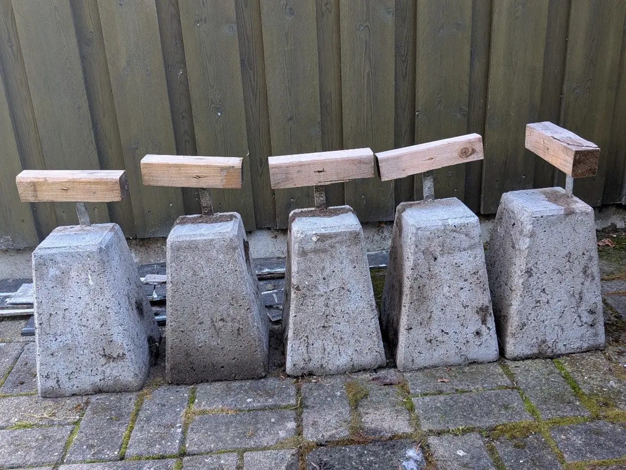 Billede 1 - Stolpesten