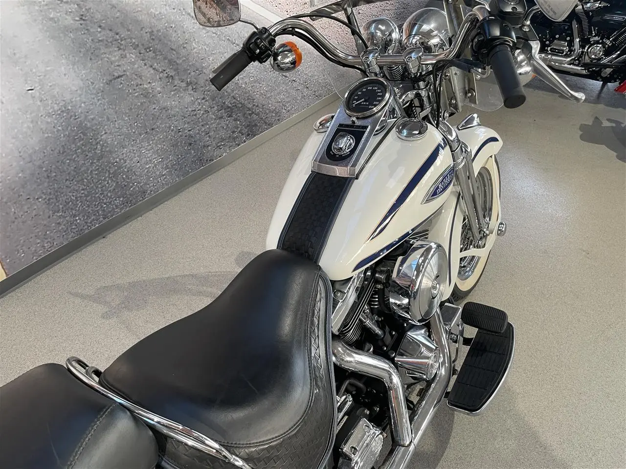 Billede 4 - Harley-Davidson FLSTS Heritage Springer Evo