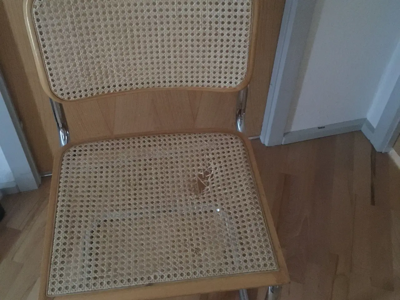 Billede 1 - Frisvingerstol