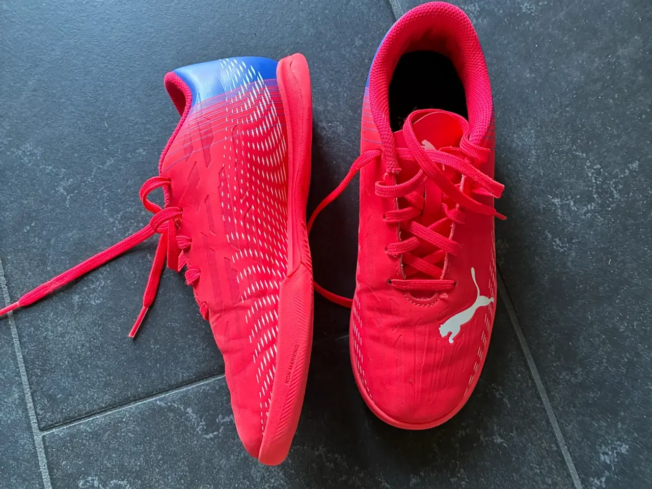 Billede 3 - Puma Indendørs fodboldsko str 35