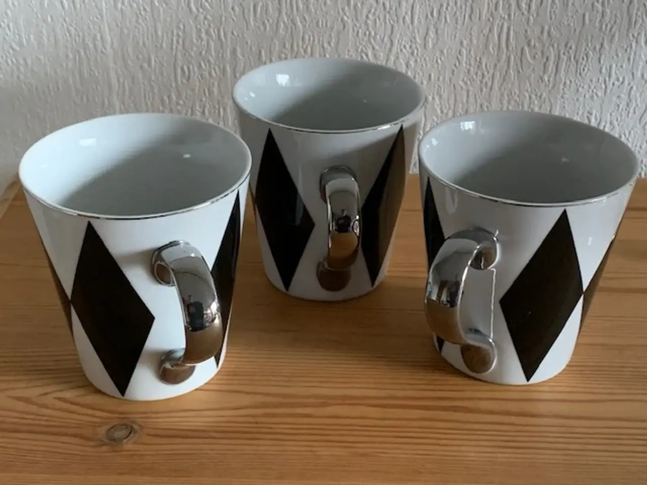 Billede 1 - Krus ubrugte og i fin stand - samlet pris 10 kr.