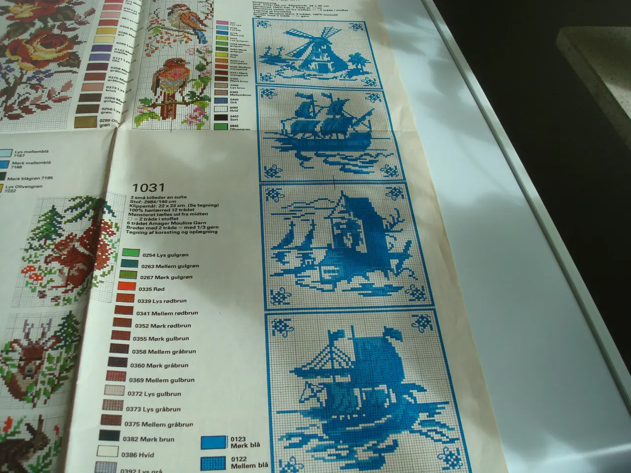 Billede 8 - Mønsterark fra Familie Journal broderi