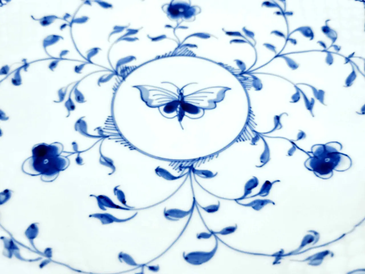 Billede 5 - Dickens Sommerfugl Kagefad Porcelæn 