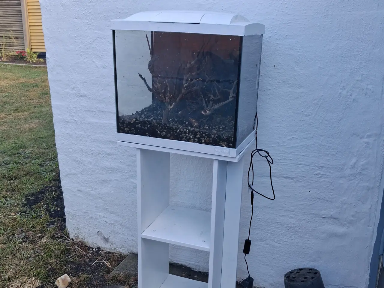 Billede 1 - 40 l akvarie med bord