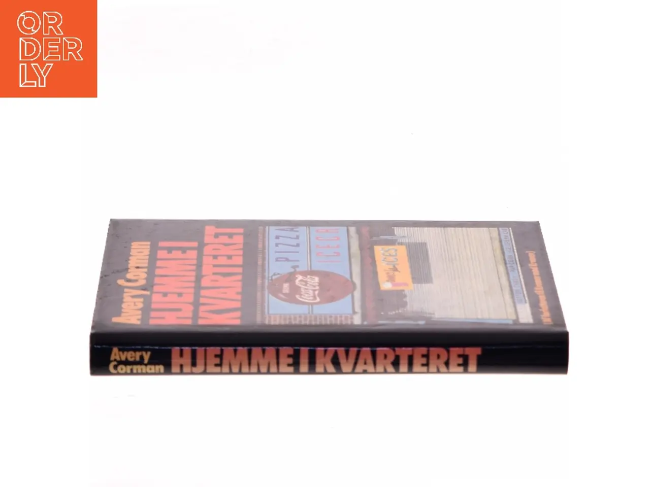 Billede 2 - Hjemme i kvarteret af Avery Corman (Bog)