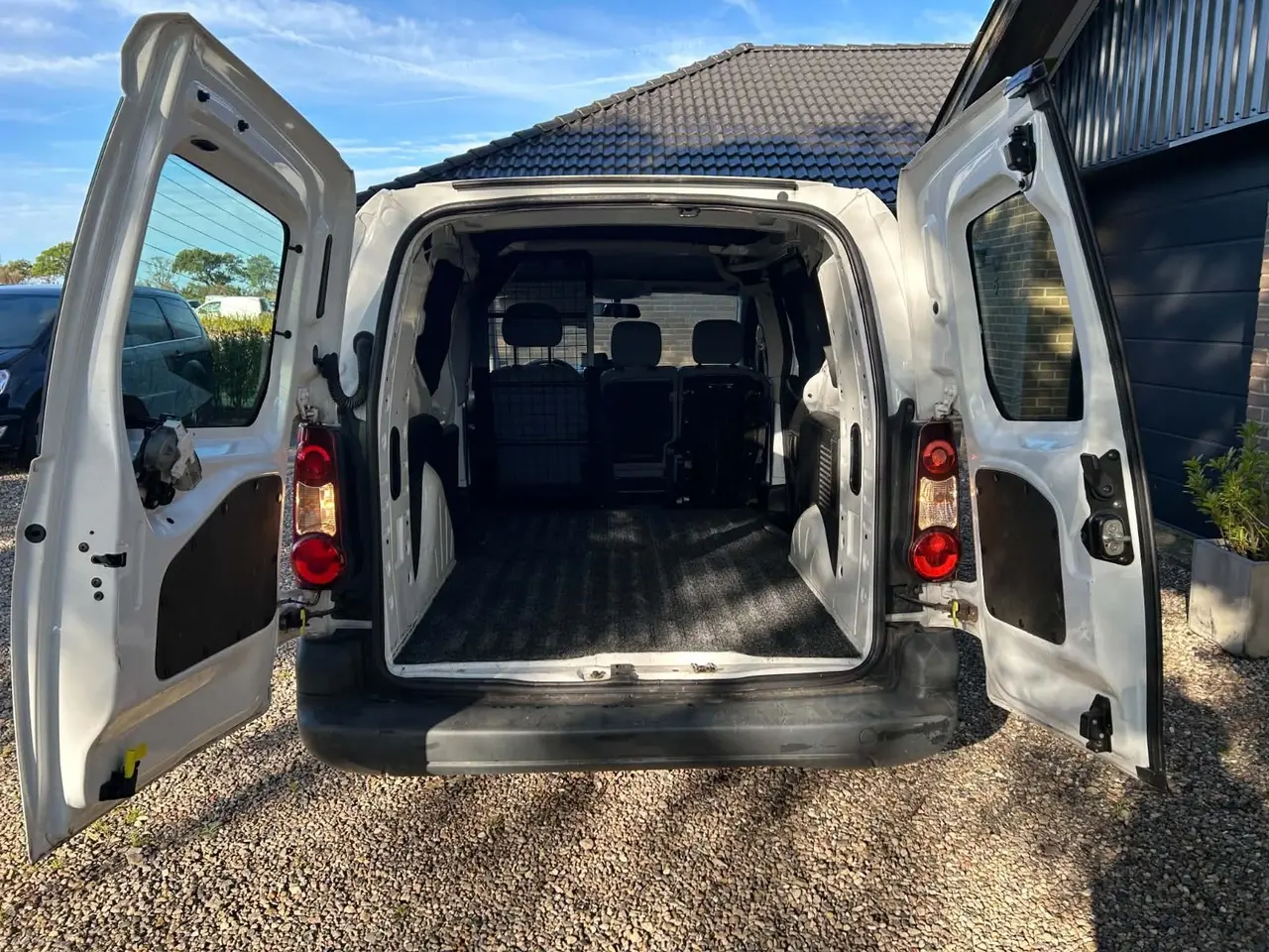 Billede 10 - Peugeot Partner 1,6 BlueHDi 100 L2 ESG Flex Van