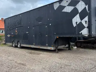 Bor590 racetrailer