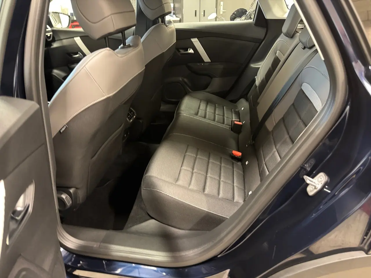Billede 13 - Citroën ë-C4 54 Plus