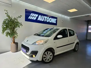 Peugeot 107 1,0 White