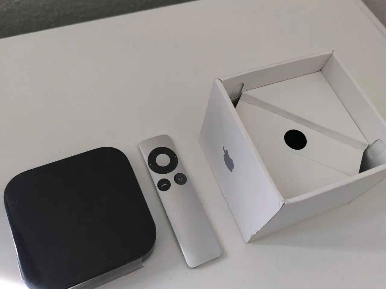 Billede 1 - Apple TV 3. gen (Model A1469) - Som ny