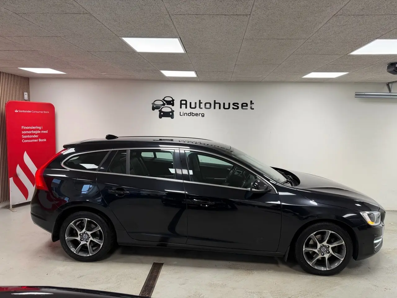 Billede 2 - Volvo V60 2,0 D3 Momentum 136HK Stc 6g