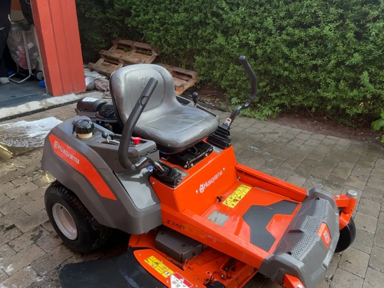 Billede 2 - Husqvarna Z242F