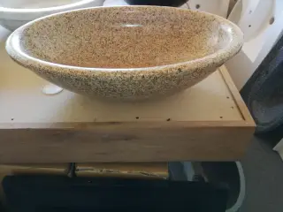 NY ÆGTE NATURSTENSVASK, GRANIT DESERT, KR. 2.500
