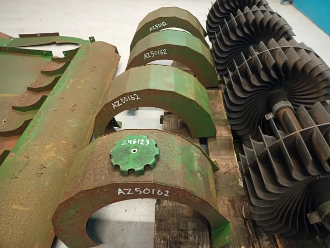 Billede 15 - John Deere 2054 Underblæser dele