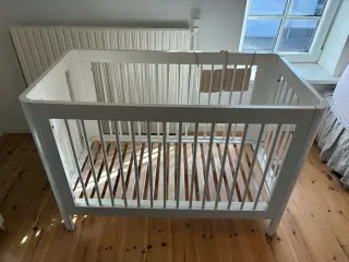 Ikea tremmeseng