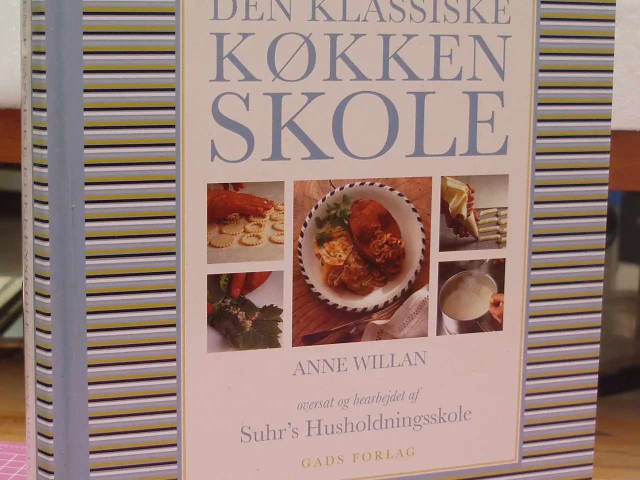 Billede 1 - Den Klassiske Køkkenskole af Anne Willan