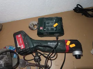 Akku håndværktøj METABO med batteri og lader
