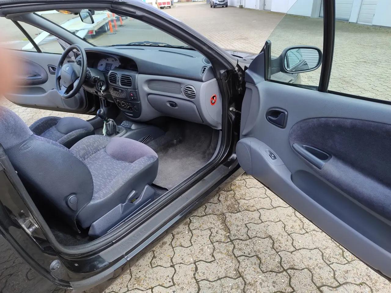 Billede 18 - MEGANE 1,6 16 V CABRIOLET 221.000km med træk