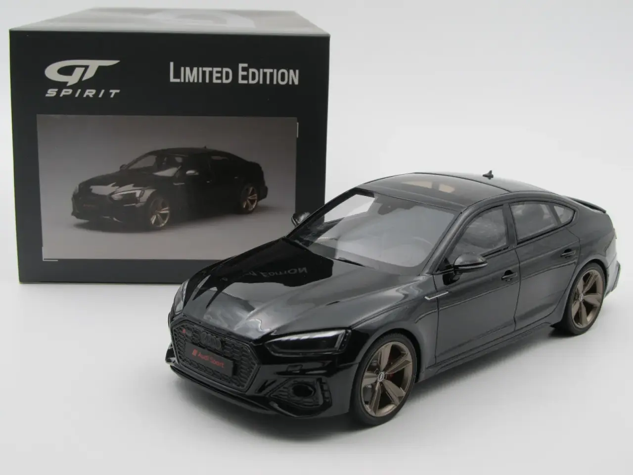 Billede 1 - 2020 Audi RS5 Sportback Type B9 - 1:18