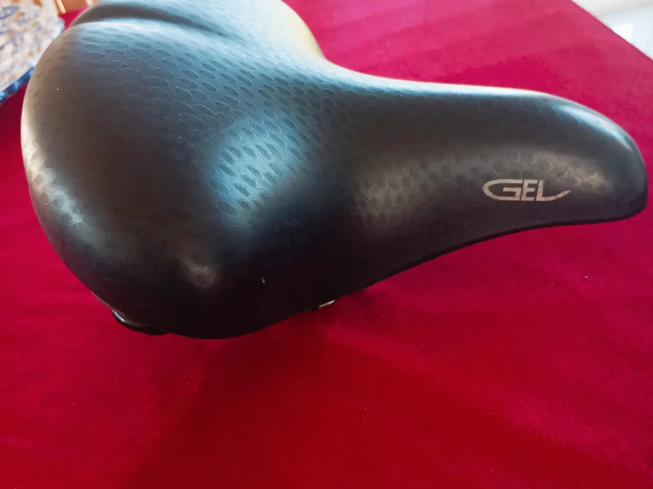 Billede 5 - Selle Royal Cykel saddel til dame cykel.