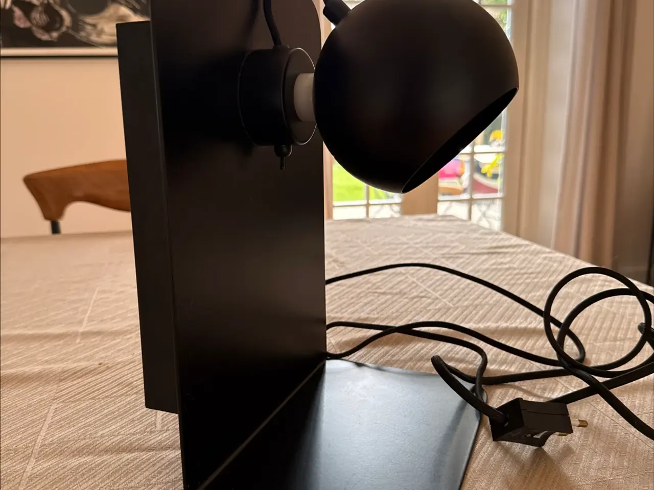 Billede 1 - FRANDSEN - Ball Væglampe m/USB Mat Sort