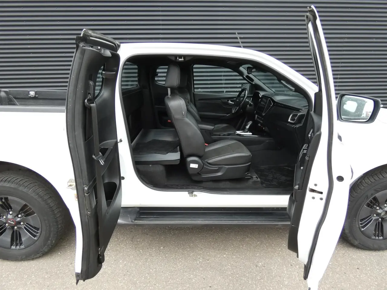 Billede 9 - Isuzu D-max Extended Cab 1,9 D Exclusive 3ton 4WD 163HK Pick-Up 6g Aut.