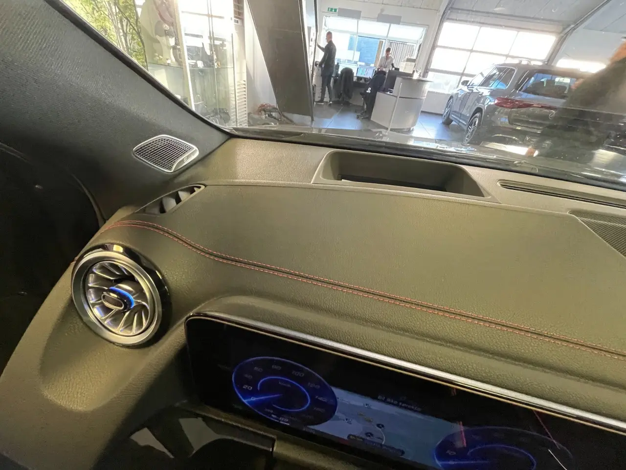 Billede 15 - Mercedes EQA250+ AMG Premium