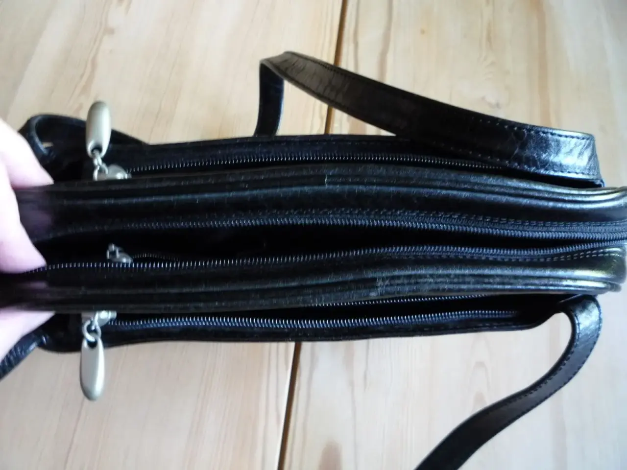 Billede 2 - Boxca, sort skindtaske