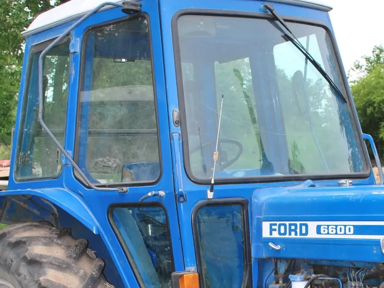 Billede 5 - Dele til. Hara. Ford Q kabiner. Dele til Ford