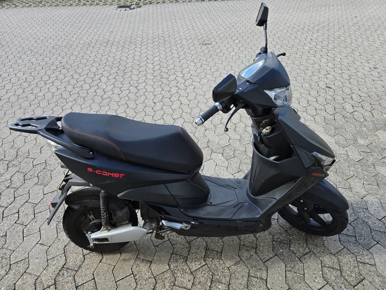 Billede 4 - MotoCR E-Comet 30 (El-knallert) – 2021 – Flot stan