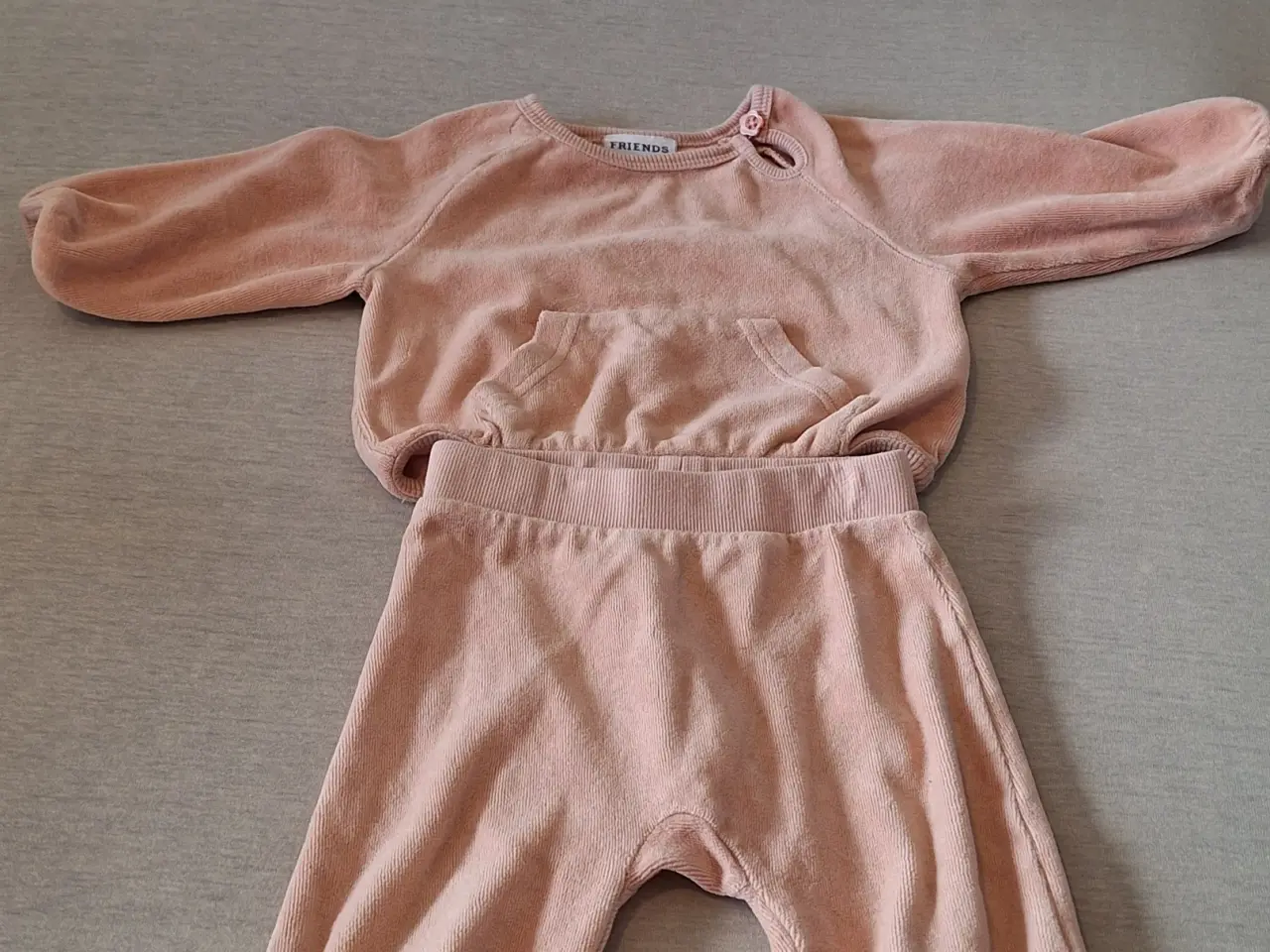Billede 1 - Velour sæt
